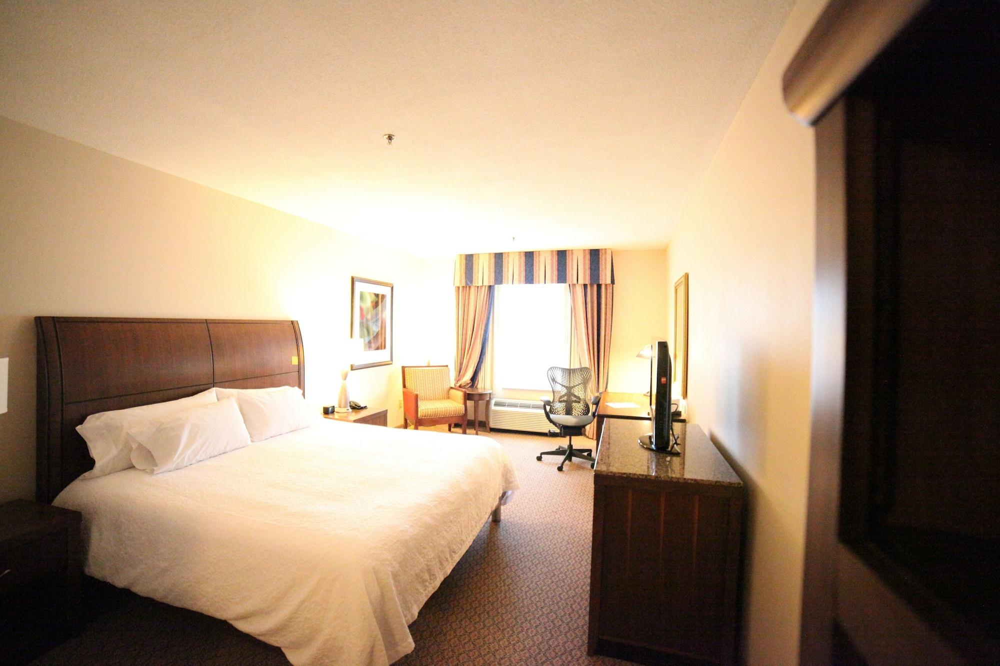 Hilton Garden Inn Elmira/Corning Horseheads Exterior photo