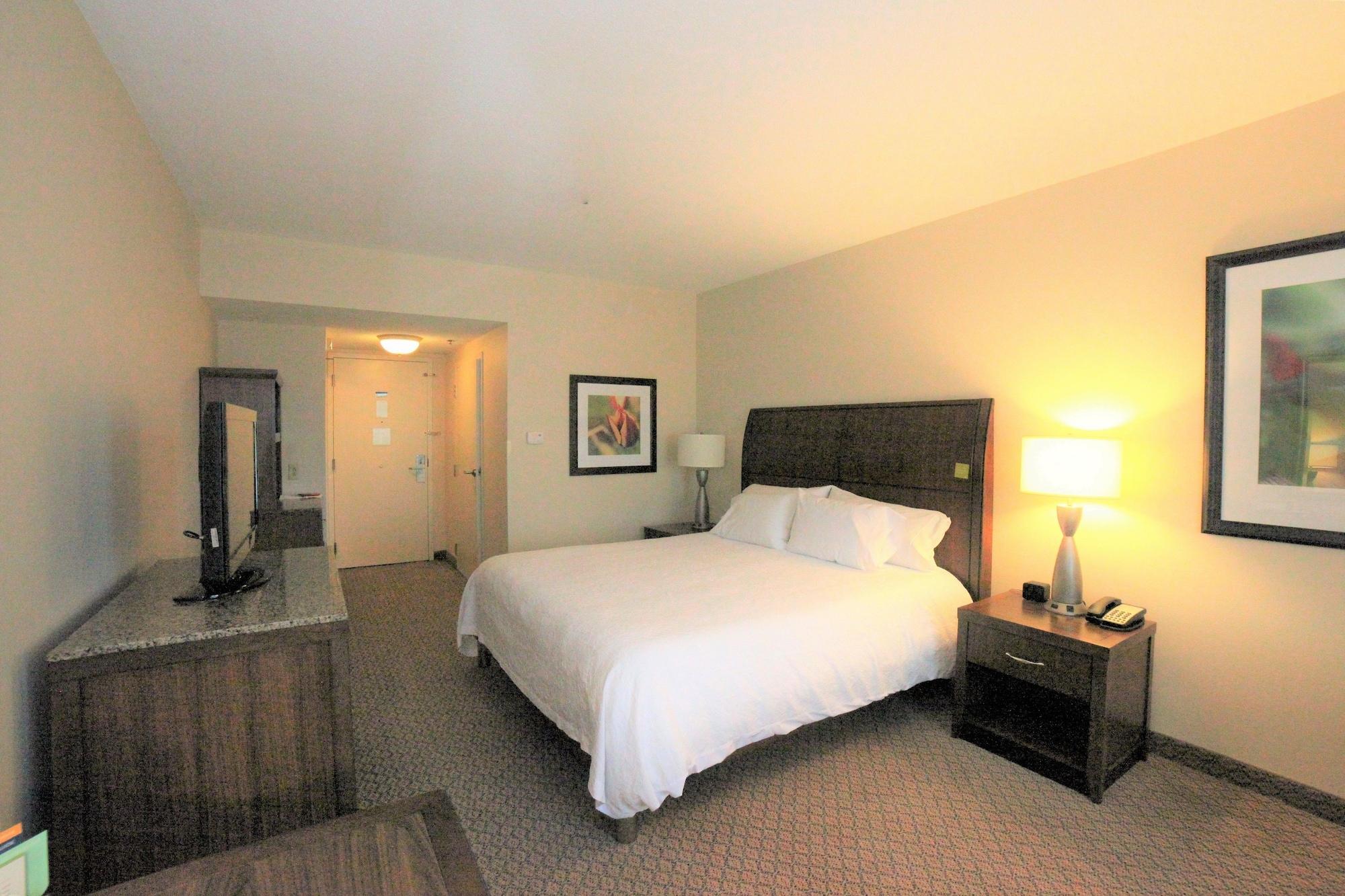 Hilton Garden Inn Elmira/Corning Horseheads Exterior photo