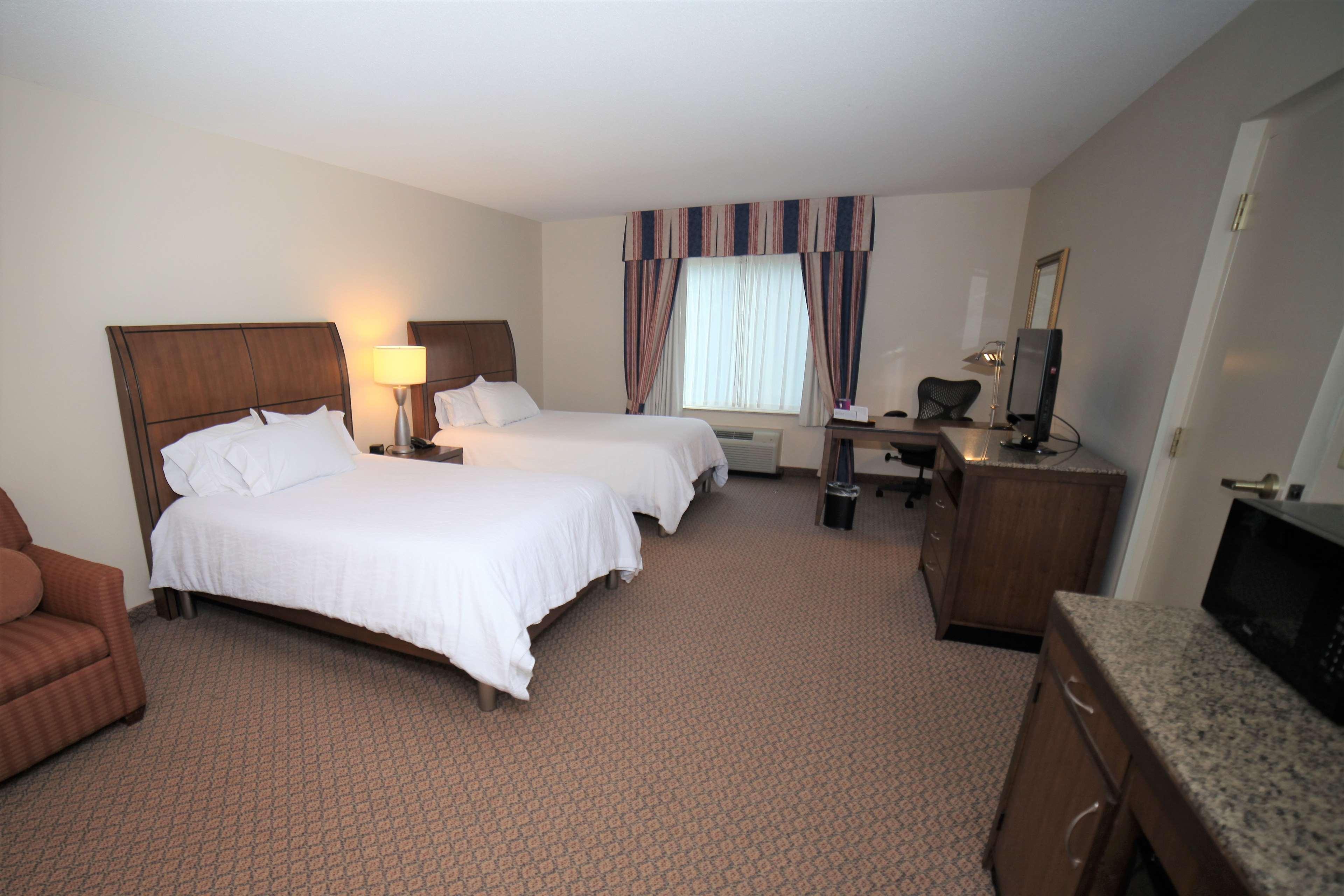 Hilton Garden Inn Elmira/Corning Horseheads Exterior photo