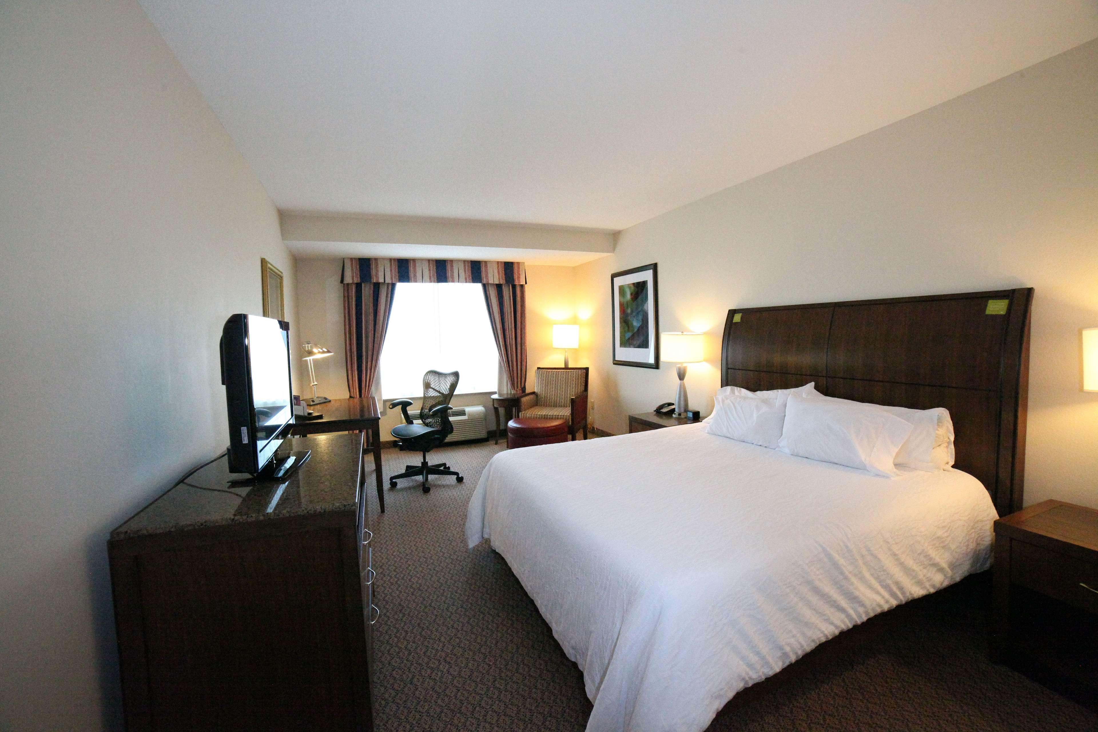 Hilton Garden Inn Elmira/Corning Horseheads Exterior photo