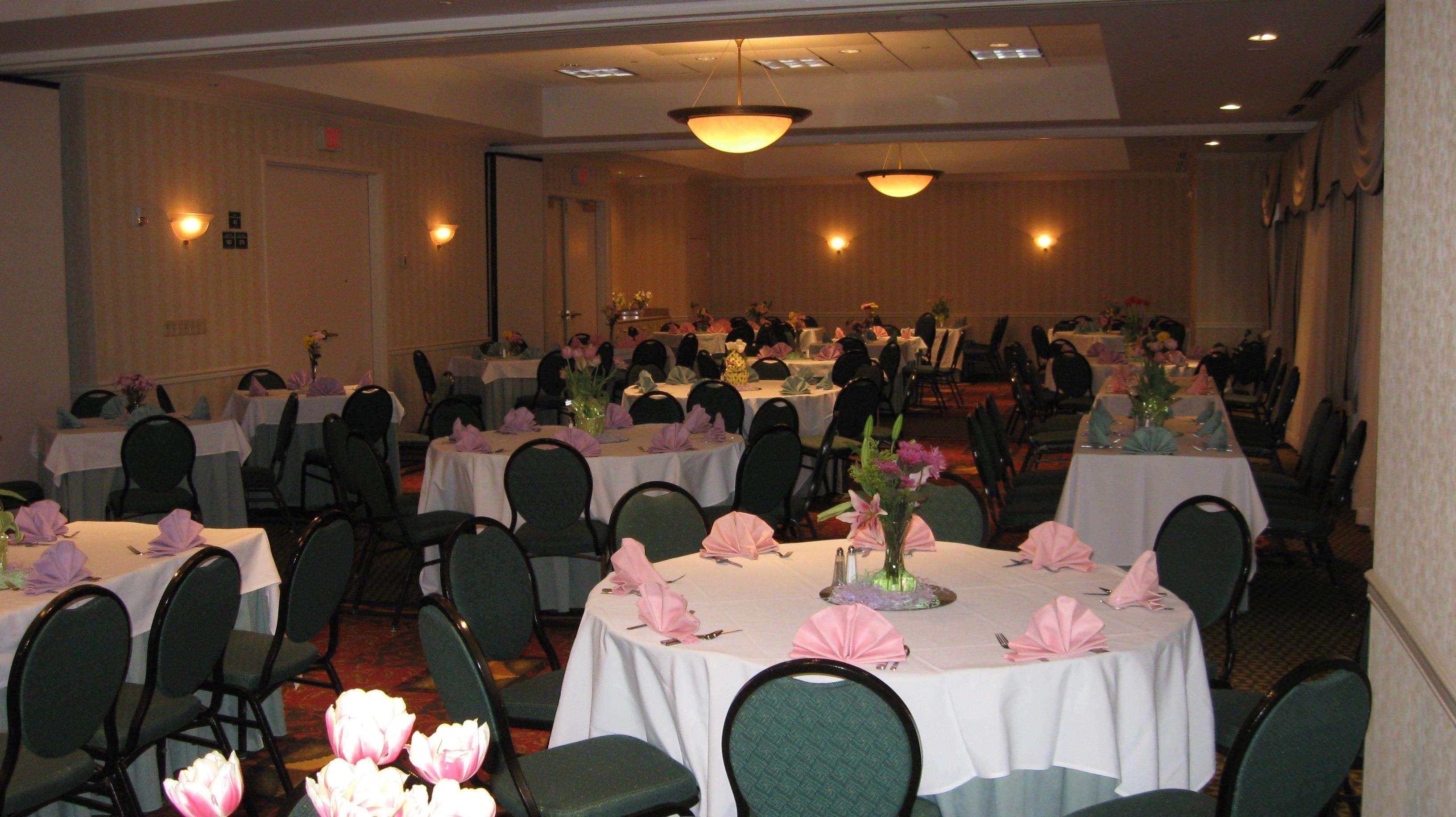 Hilton Garden Inn Elmira/Corning Horseheads Restaurant photo