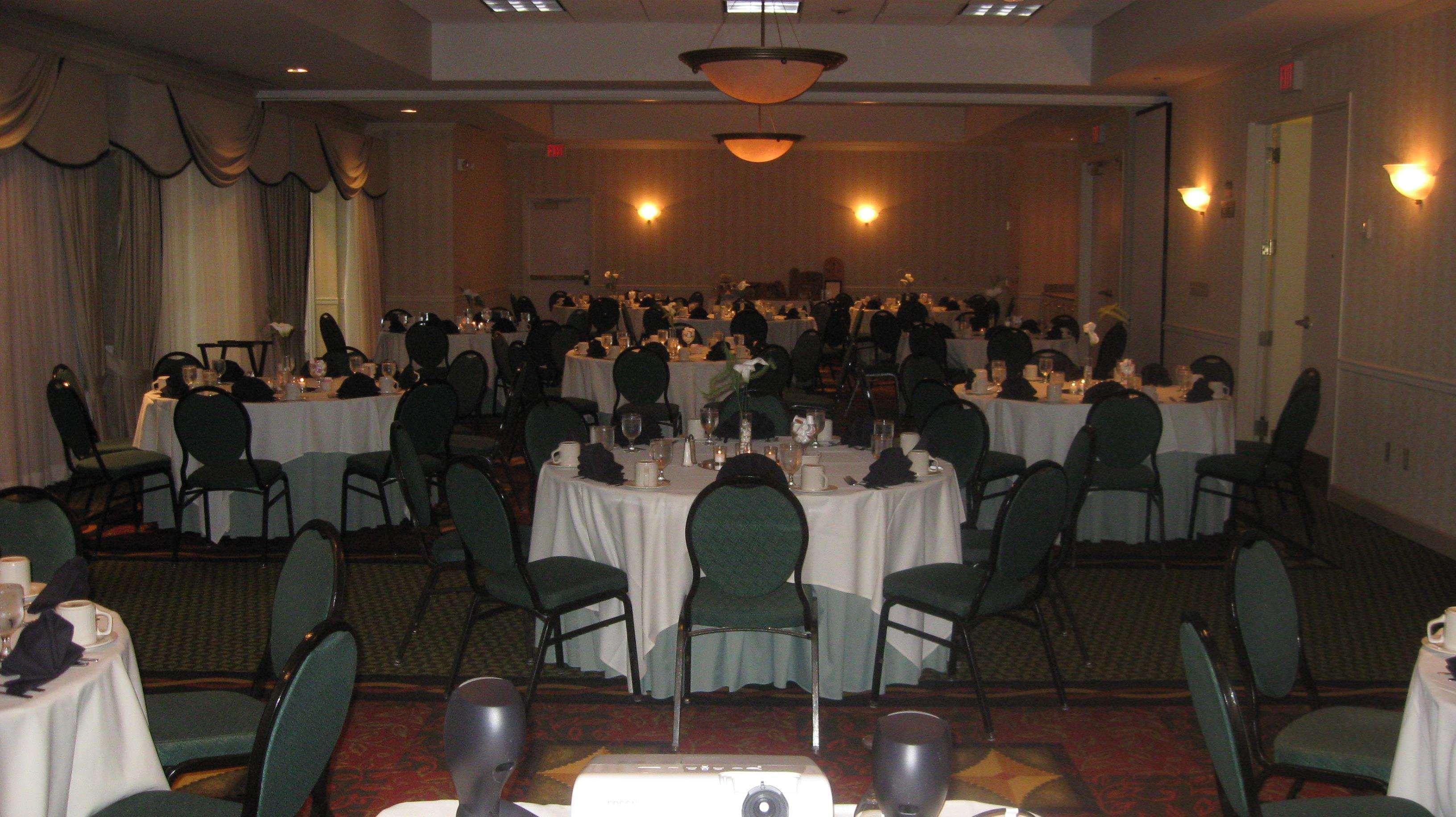 Hilton Garden Inn Elmira/Corning Horseheads Exterior photo